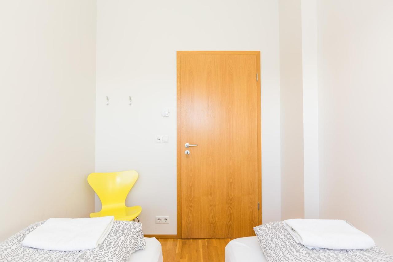 Kvoeldstjarnan Gistiheimili Hotel Stokkseyri Kültér fotó