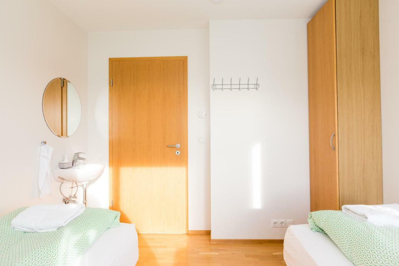 Kvoeldstjarnan Gistiheimili Hotel Stokkseyri Kültér fotó